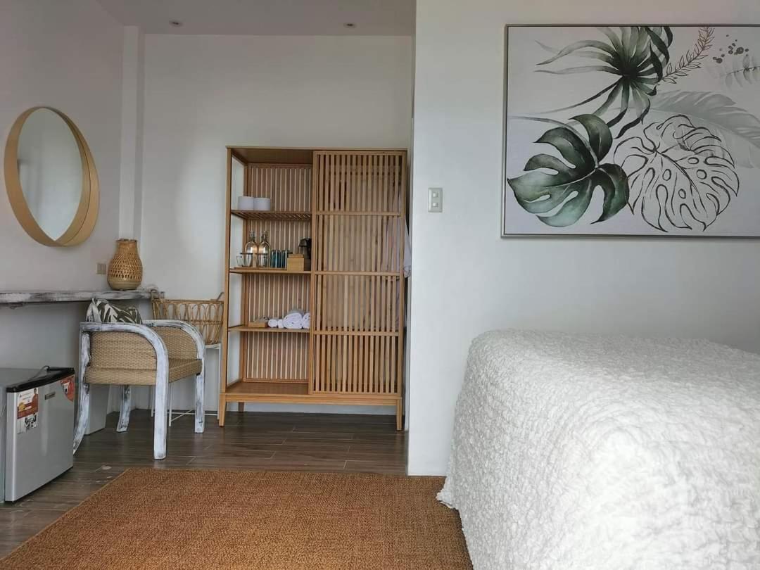 Orange Pearl Beach Resort El Nido Buitenkant foto